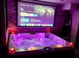 Viesnīca ar burbuļvannu Appartement Love Room/Jacuzzi Tulūzā