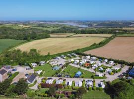 The Laurels Cottages nr Padstow and Wadebridge, hotelli kohteessa Wadebridge