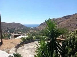 Το Σπίτι στην Πλάκα/ To Spiti stin Plaka