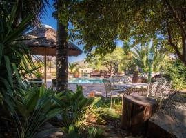 Gabus Safari Lodge, hotel in Otavi