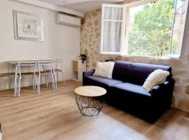 Chez Dominique - Migrainier nouveau 2-4 pers Center Antibes with AC