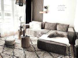 Le cocon Bl&aring;nc Metz -T2 cosy avec parking priv&eacute; & balcon - Gare, Nouvelle Ville，梅斯的有停車位的飯店