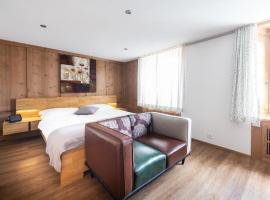 La Tgoma - Hotel & Restaurant, hotel v destinaci Lenz