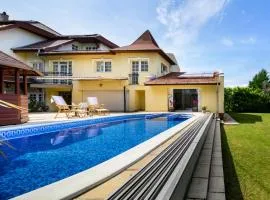 REGE - Wellness Resort House、エゲルのバケーションレンタル