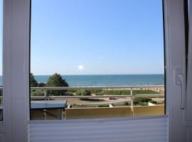 BTSD59302-FeWo-Stranddistel-IV, hotel in Burgtiefe auf Fehmarn 