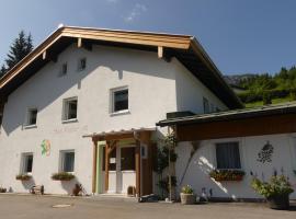 Ferienwohnungen Haus Kunterbunt, Hotel in der Nähe von: Eckerbichllift, Berchtesgaden