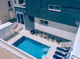 Vip Villa Tina, hotel v Novalji