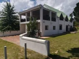 The 10th Hole - Golf Estate