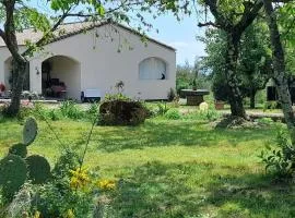 Le Chausse à Brès Chambre d'hôtes 2