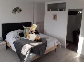 La Douce Parenthèse B&B entre bois et champs-Accueil motards