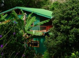Hospedaje Mariposa, hotel cerca de Reserva Biológica Bosque Nuboso de Monteverde, Monteverde