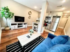 407 Sweetest cottage 1bed room Apt in center city