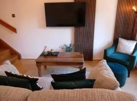 Home in Longwell Green