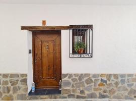El escondite de Hansel y Gretel, villa in Soportújar
