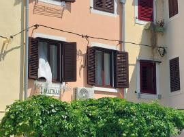 Apartmaji JURCAN Izola, pet-friendly hotel in Izola