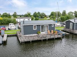 Grote Karekiet 24-22, boat in Breukelen