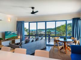Coral Sea Vista Apartments, apartmanhotel Airlie Beachben