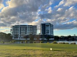 Signature Waterfront Apartments, hotel dicht bij: Cbus Super Stadium, Gold Coast