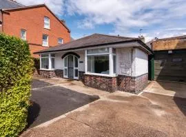 Gertrude House - Spacious 3BR Bungalow in Nottingham