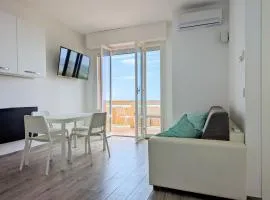 BALCONE SUL PORTO by WeHostYou Parcheggio Wifi Aria condizionata
