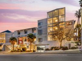 Best Western Plus All Suites Inn: Santa Cruz şehrinde bir otel