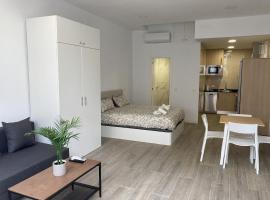 San Sebastián Apartments，聖塞巴斯蒂安德洛斯雷耶斯的飯店