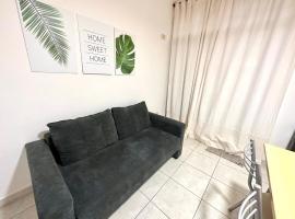 Volturino Aparts, hotell i Colón