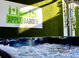 AppleGarden: Debrecen şehrinde bir kulübe