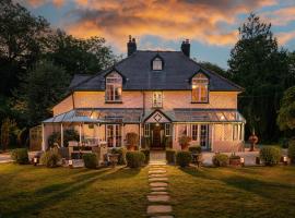 The Cors Country House, hotel with parking in Laugharne