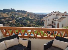 Elegant apartment with fantastic views At the top of Calahonda, apartment in Sitio de Calahonda