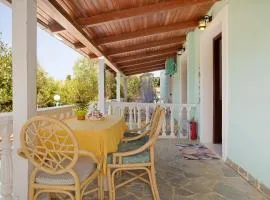 Areti Orfeas Apartment 5