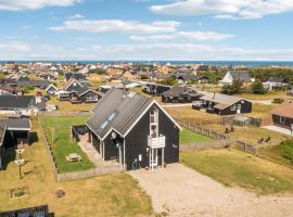 Stunning Home In Thisted With Kitchen, semesterboende i Nørre Vorupør