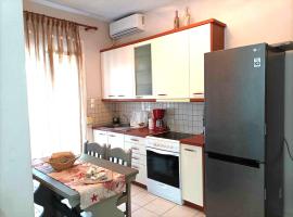 Menexe Apartments-Korali, beach rental in Neos Marmaras
