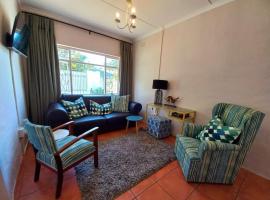 Cozy Garden Cottage!, cabana o cottage a Grahamstown