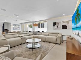 Luxury 5BR Family Condo in Beachfront Resort with Private Pool, hotel in South Padre Island