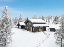 5 Bedroom Gorgeous Home In Tynset