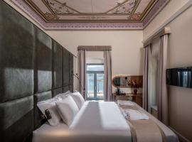 Palazzo di Sitia Luxury Suites، فندق في سيتيا