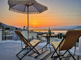 Socratous House、サラミスのファミリーホテル