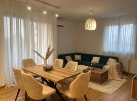 Luxe Living Modern Apartment Stara Pazova