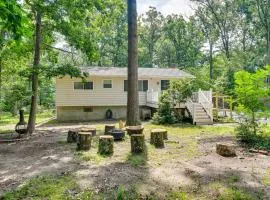 Pasadena Hideaway with Game Room and Fire Pit!