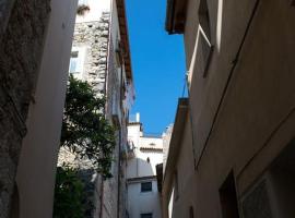 San Martino [Old Town Apartment - Itri], помешкання для відпустки у місті Ітрі