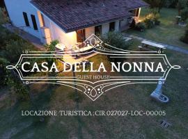 Appartamento Casa della Nonna, недорогой отель в Новента-ди-Пьяве