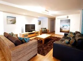 Apt 8 'Aquilla' @ Bay View Centro, Dunsborough