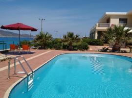 Tholos Bay Suites, hotel with parking in Kavoúsion