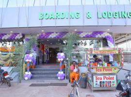 Hotel Sai baba Palace Lodge & Bording, Hotel in Bīdar