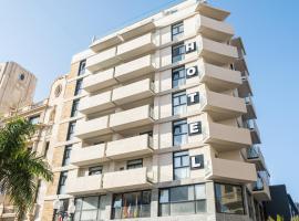 Hotel Adonis Capital, kh&aacute;ch sạn th&acirc;n thiện với th&uacute; nu&ocirc;i ở Santa Cruz de Tenerife