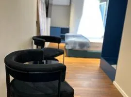 AGATE HOTEL self check in