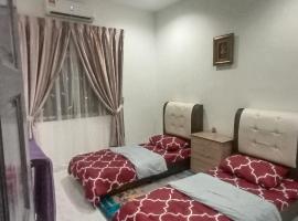 Aaira Sophea Islamic Homestay, holiday rental in Batu Pahat