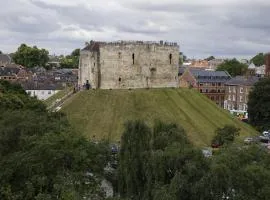 Clifford's Skyline at Ryedale House