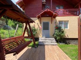 Mountain escape in Carpathian, kuća za odmor ili apartman u gradu 'Malaia'